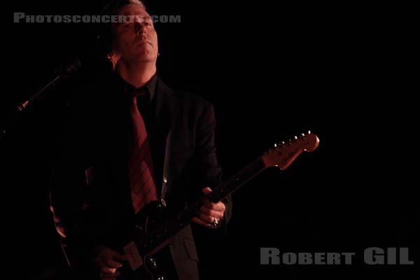 QUEENS OF THE STONE AGE - 2014-08-24 - SAINT CLOUD - Domaine National - Grande Scene